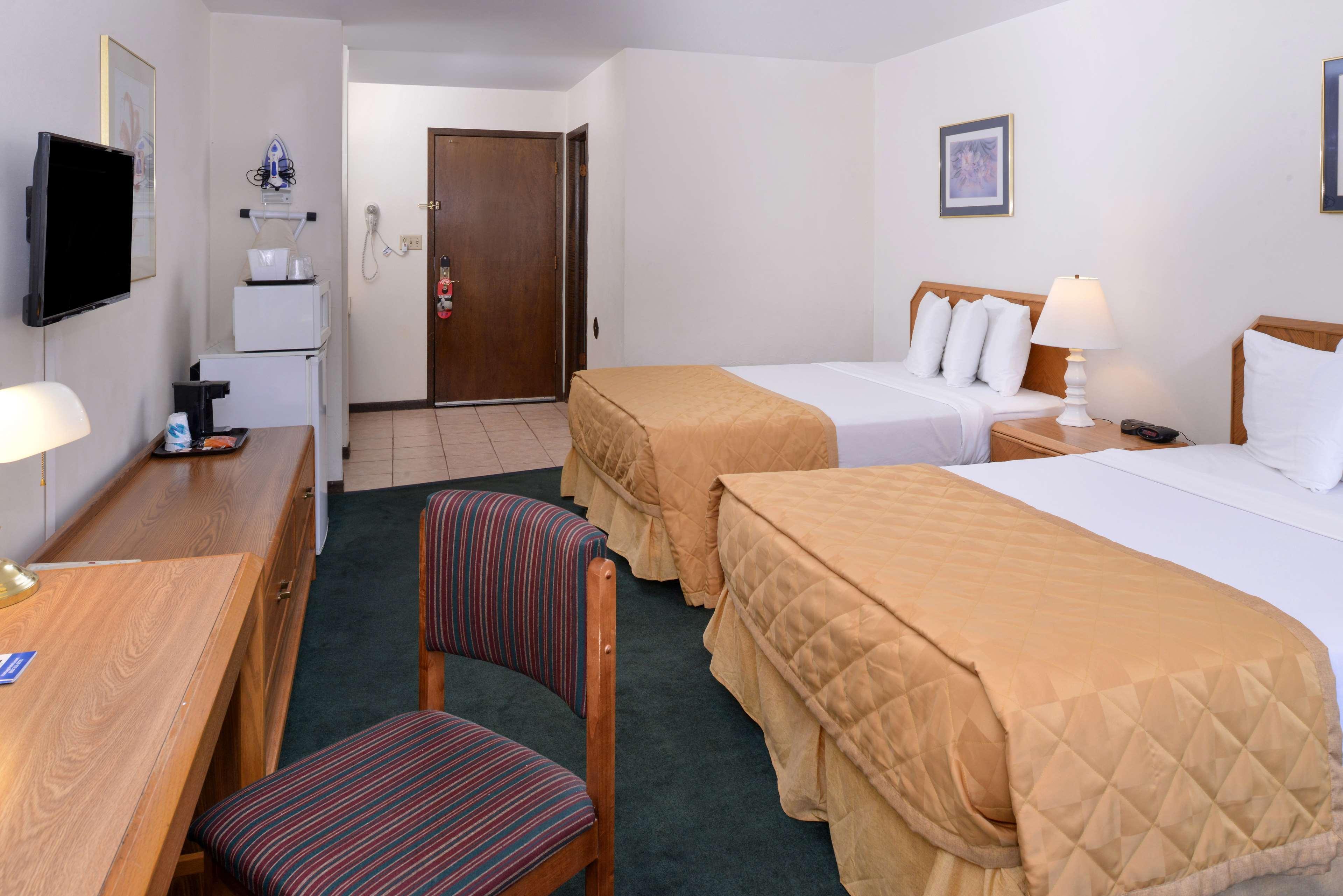 America'S Best Value Inn La Crosse Eksteriør billede