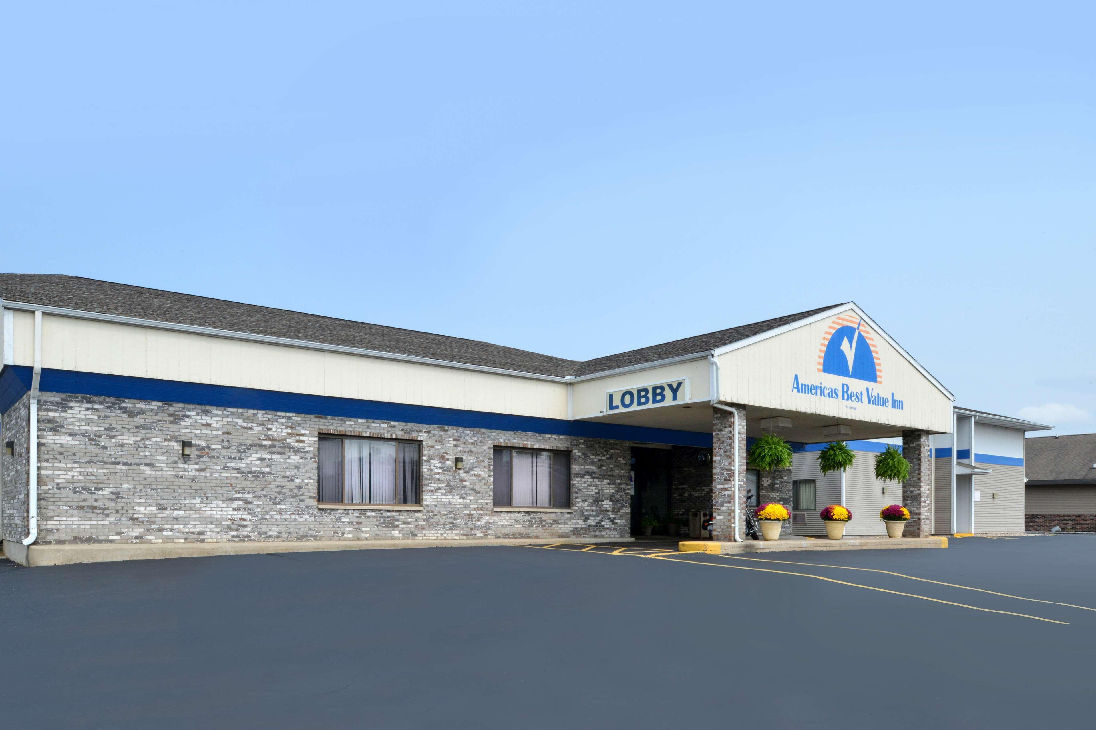 America'S Best Value Inn La Crosse Eksteriør billede