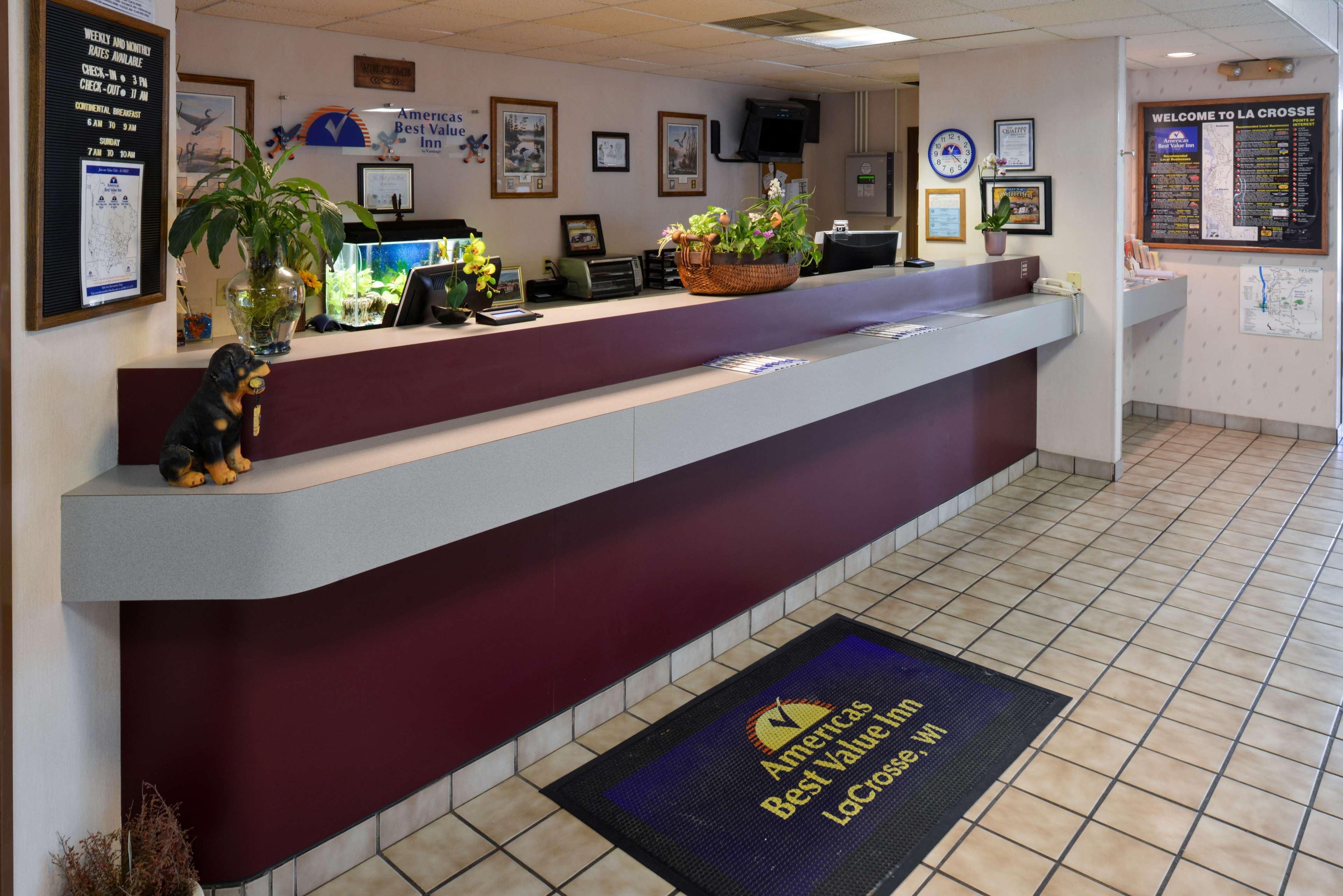 America'S Best Value Inn La Crosse Eksteriør billede